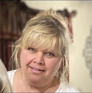 Meet your Posher, Deanna